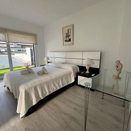 Casa De Azeitao * Aldeia de Irmãos