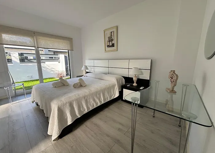 Casa De Azeitao * Aldeia de Irmãos